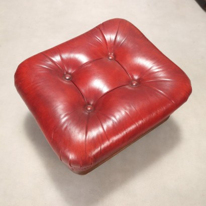 Paire de poufs en hêtre teinté noyer