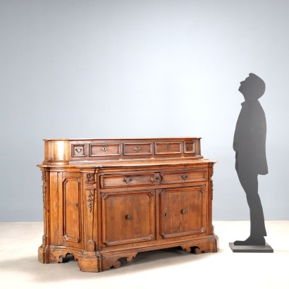 Sideboard, Barockes Nussbaum-Sideboard