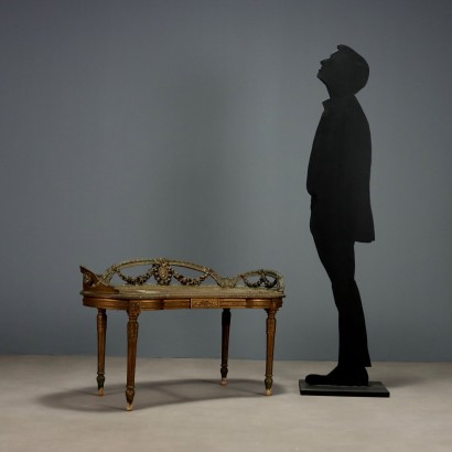 Bank, Bank im neoklassizistischen Stil