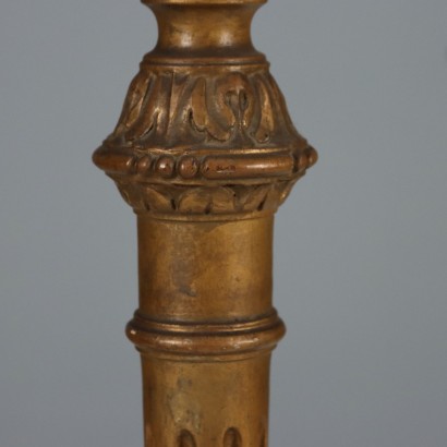 MESA DE CENTRO, Mesa de centro de estilo neoclásico