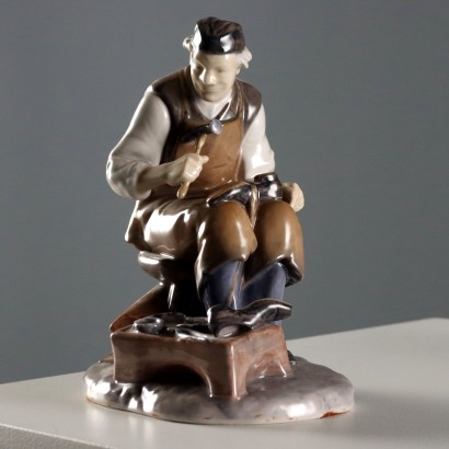 Axel Locher porcelain sculpture for Bing und Grondhal