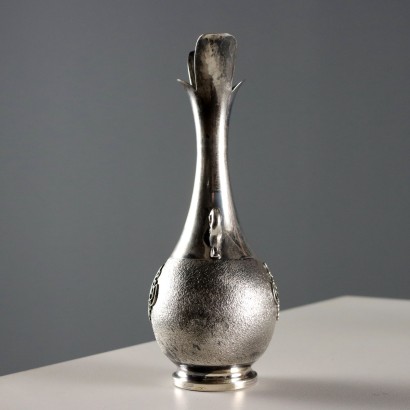 Jarrón de plata