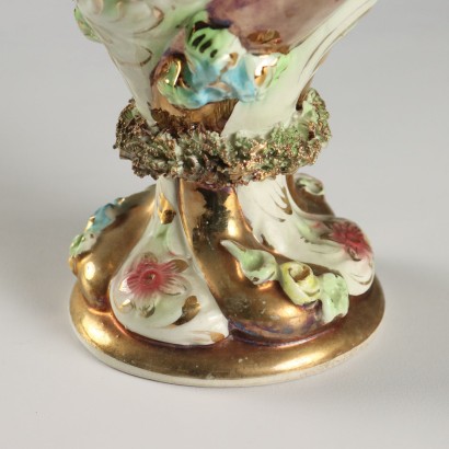 Par de jarrones con fabricación de platos