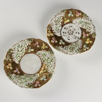 Par de jarrones con fabricación de platos