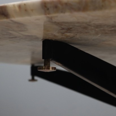 Vintage Round Table from the 60s, Vintage Round Table from the 60s, Vintage Round Table from the 60s, Vintage Round Table from the 60s