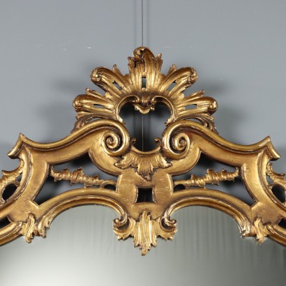 SPIEGEL, geschnitzter und vergoldeter Holzspiegel