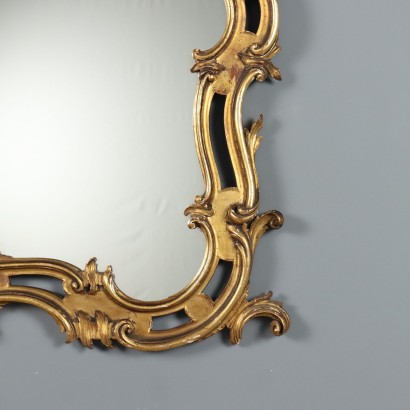 SPIEGEL, geschnitzter und vergoldeter Holzspiegel