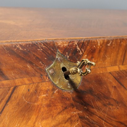 Klappe, Walnussklappe