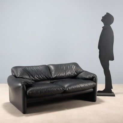Canapé modèle 'Maralunga0apostroph,Vico Magistretti,Vico Magistretti,Vico Magistretti,Vico Magistretti,Vico Magistretti