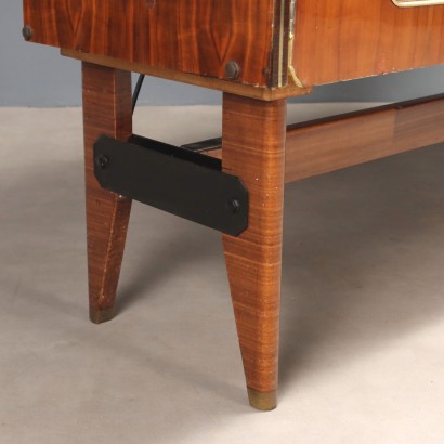 aparador de los años 60