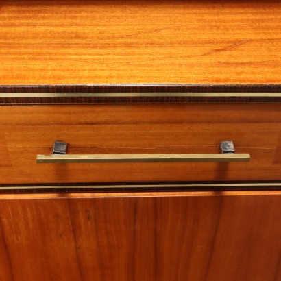 aparador de los años 60