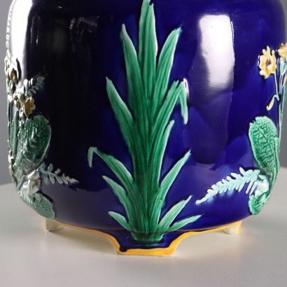 Wedgwo Ceramic Cache Pot