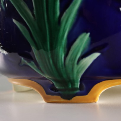 Wedgwo Ceramic Cache Pot