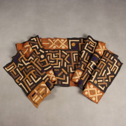 Tissu en raphia Ntshack de la République démocratique du Congo