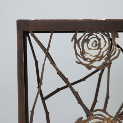 Konsole, Konsole aus Messing mit einem Motiv