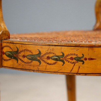 Paar bemalte Sessel, Paar lackierte Walnusssessel