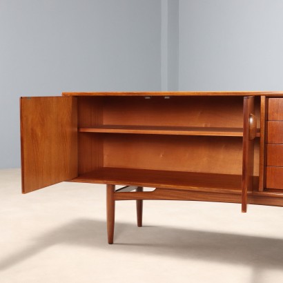Sideboard aus der Manufaktur der 60er Jahre