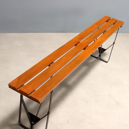 Vintage-Bank aus den 1960er Jahren