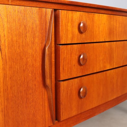 Sideboard aus der Manufaktur der 60er Jahre