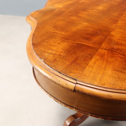 Biscuit Table, Biscuit Table, Mahogany Biscuit Table