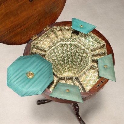 MESA DE TRABAJO, Mesa de costura de nogal