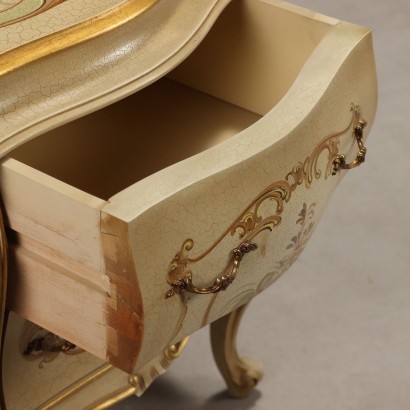 Paire de tables de chevet, Paire de tables de chevet de style baroque, Paire de tables de chevet de style baroque