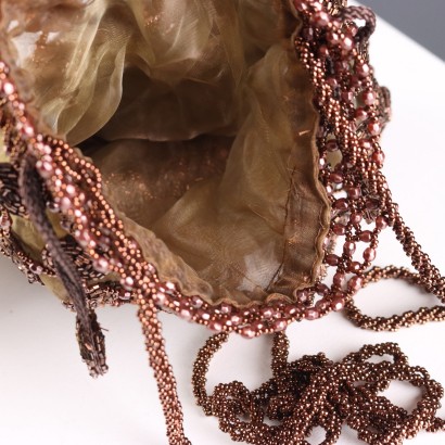 Monedero de cuentas marrones