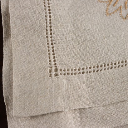 Embroidered Linen Tablecloth 187x162 cm