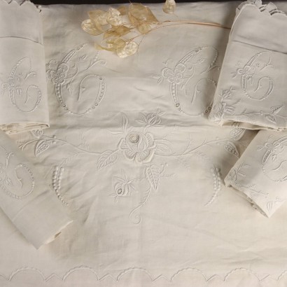 Drap-housse pour lit double avec quatre taies d'oreiller