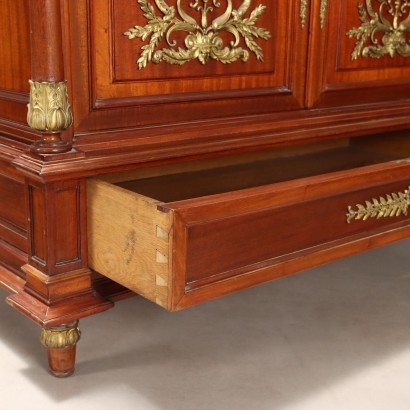 CREDENZA CON SPECCHIO,Credenza in Mogano con Alzata a Specch