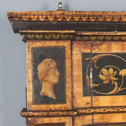 Lackierter Rahmen, freistehender Spiegel mit Rahmen