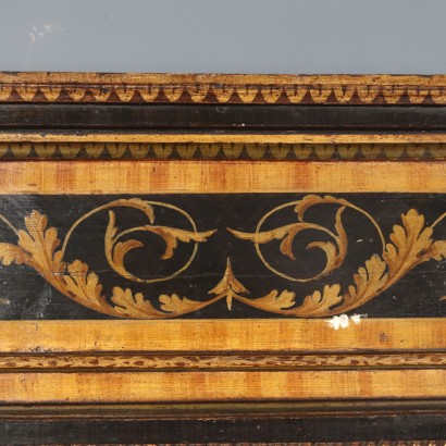 Lackierter Rahmen, freistehender Spiegel mit Rahmen