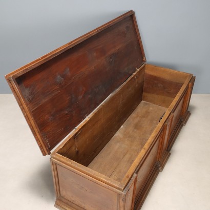 Cassapanca,Cassapanca in Noce