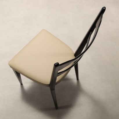 Vier Stühle aus den 60er Jahren