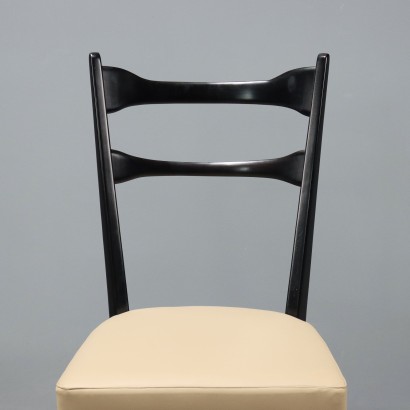 Vier Stühle aus den 60er Jahren