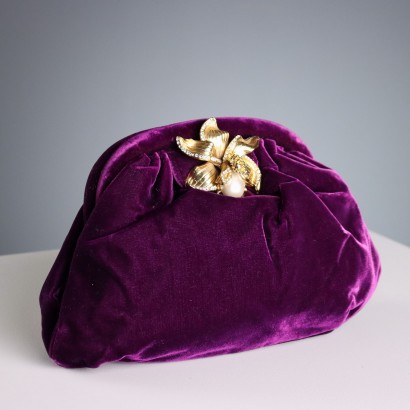 Pochette vintage avec broche bijou