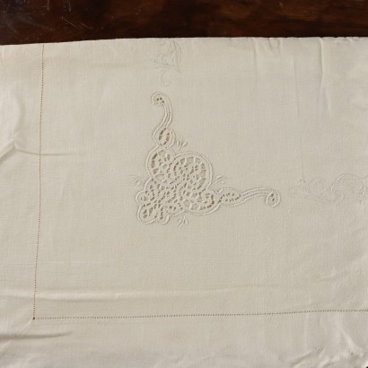 Drap avec deux taies d'oreiller