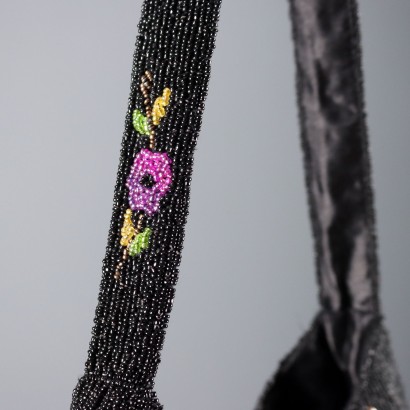 Bolso floral con cuentas