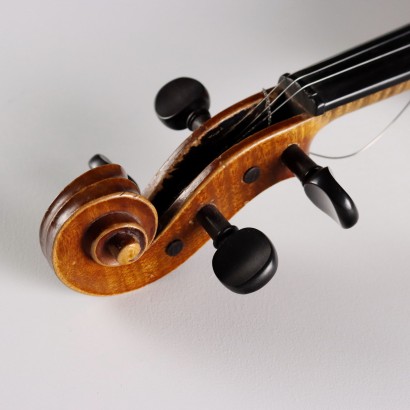 Violín con estuche