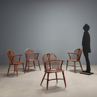 Grupo de 4 sillas, Grupo de Cuatro Sillones en Madera Va