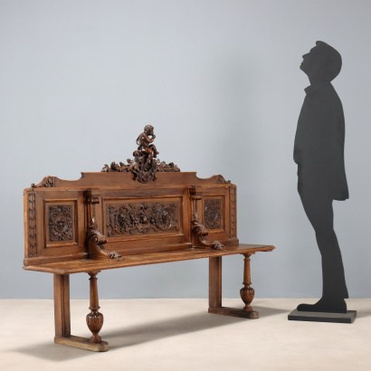 Bank, reich verzierte Walnussbank