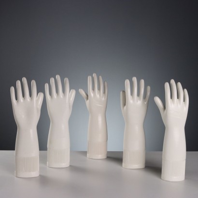 Gruppe von fünf Pirelli-Handschuhformen%2,Gruppe von fünf Pirelli-Handschuhformen%2,Gruppe von fünf Pirelli-Handschuhformen%2,Gruppe von fünf Pirelli-Handschuhformen%2