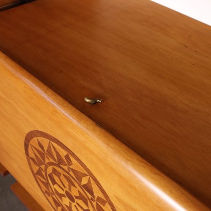 Three-bay bookcase from the 1960s