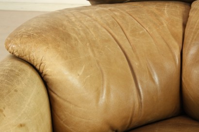 Poltrona "Saporiti", modernariato, poltrone, espanso, pelle, imbottitura in espanso, rivestimento in pelel, #modernariato, #poltrone