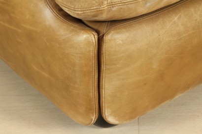 Poltrona "Saporiti", modernariato, poltrone, espanso, pelle, imbottitura in espanso, rivestimento in pelel, #modernariato, #poltrone
