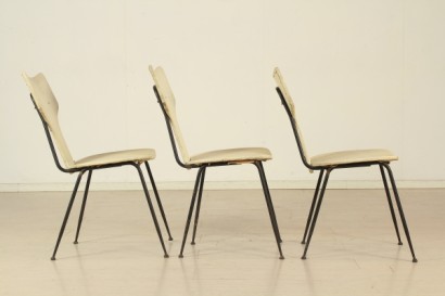 mousse de rembourrage, rembourrage, skai, revêtement en skai, #modernariato, #sedie, chaises, chaises années 50-60, métal, modernisme