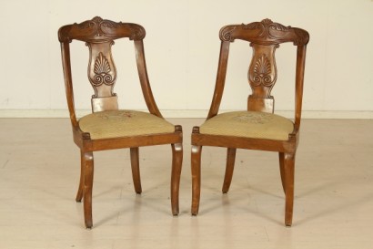 Stühle, geschnitzten Beinen, Rücken, #antiquariato, #sedie,