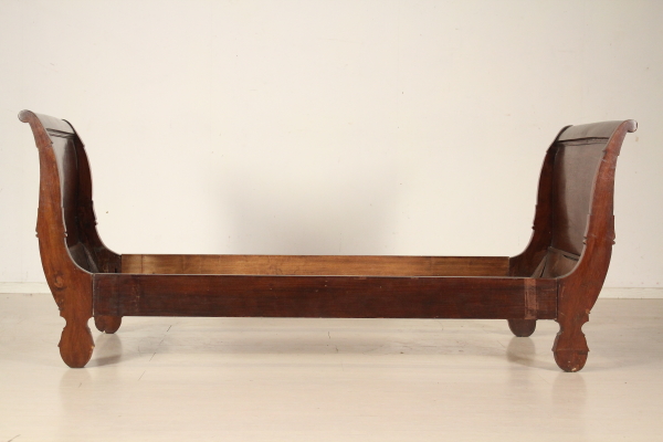 Letto a barca - Letti e testate - Antiquariato - dimanoinmano.it Letto a barca - Letti e testate - Antiquariato - dimanoinmano.it