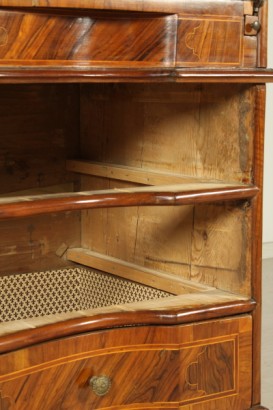 Neoclassical Drop-Leaf Chest of Drawers Walnut Olive Late 1700s