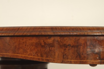 Table d’époque victorienne